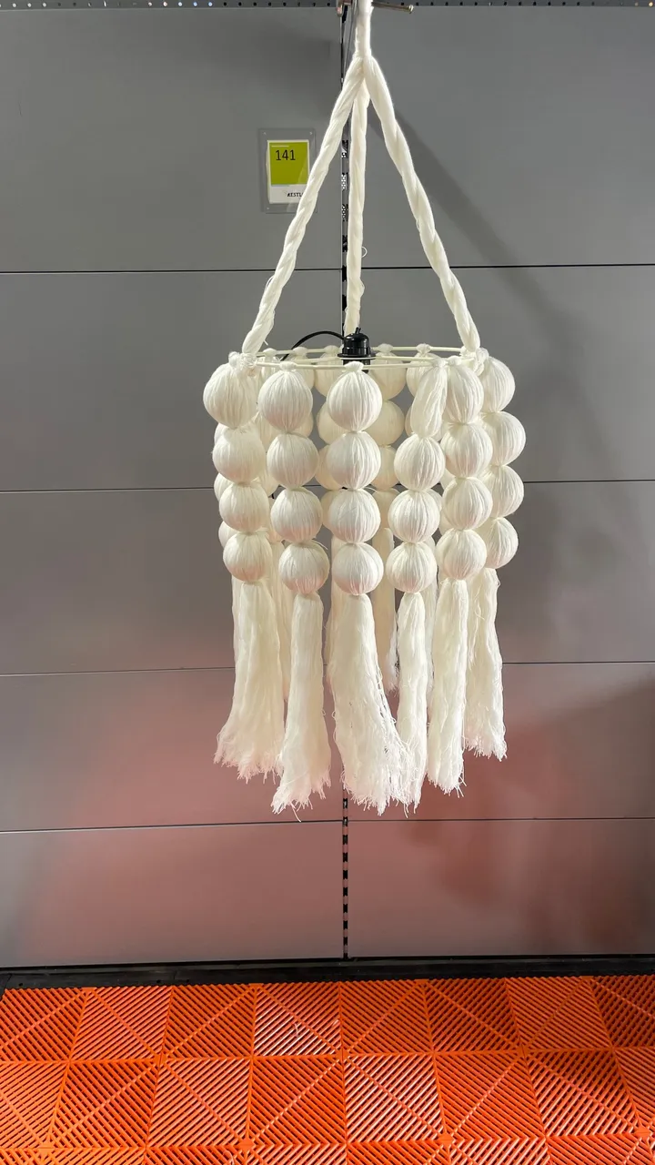 Makramee-Hängelampe / Boho-Lampenschirm mit Quasten